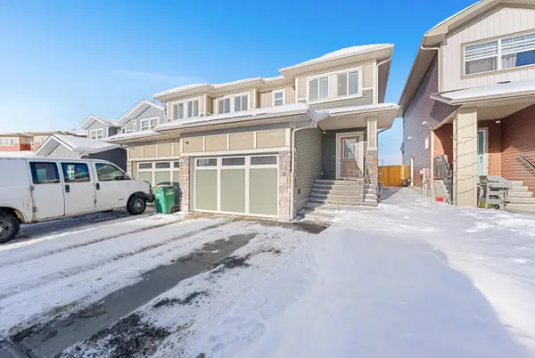 72 Midtown Close SW