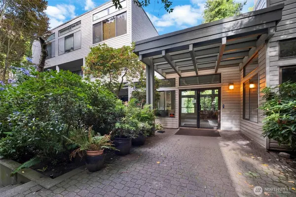 211 Summit AVE E #N305, Seattle, WA 98102