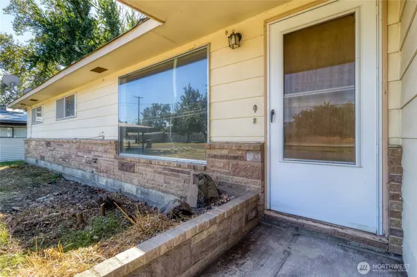 1126 Ankeny ST, Walla Walla, WA 99362