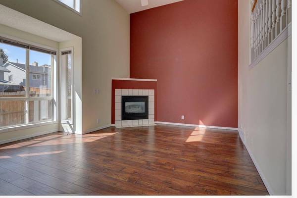 3 Millrose PL SW, Calgary, AB T2Y3J6
