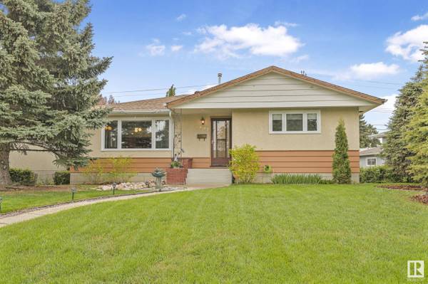 6607 89 AV NW, Edmonton, AB T6B 0N1