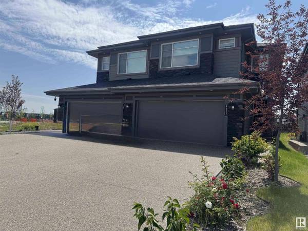 6627 Crawford LD SW, Edmonton, AB T6W 4L5