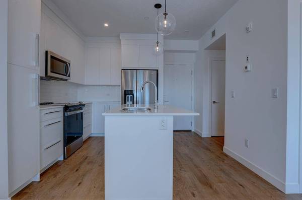 111 Wolf Creek DR SE #4311, Calgary, AB t2x5x2