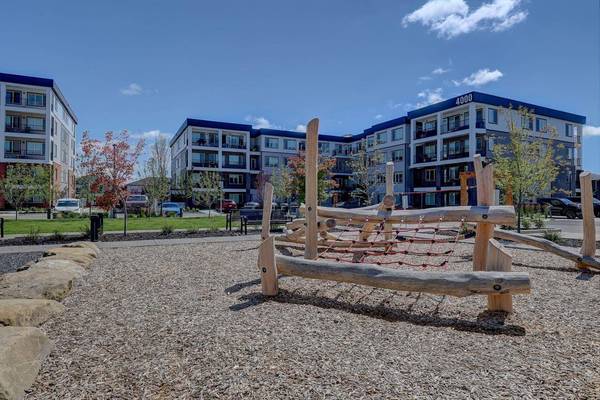 111 Wolf Creek DR SE #4311, Calgary, AB t2x5x2