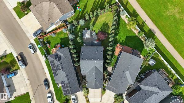 16640 14 AV SW, Edmonton, AB T6W 3C3