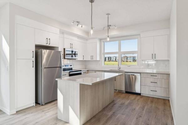 400 Belmont ST SW #110, Calgary, AB T2X4c1