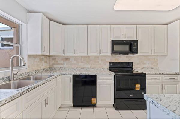 409 BOCA CIEGA POINT BLVD S #409, St Petersburg, FL 33708