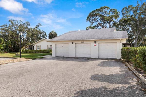 3357 38TH ST #B, St Petersburg, FL 33711