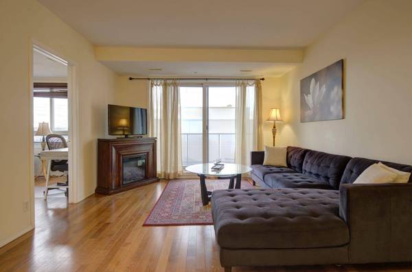 683 10 ST SW #1406, Calgary, AB T2P5G3