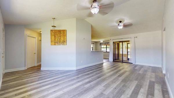 2569 SE Grand DR, Port Saint Lucie, FL 34952