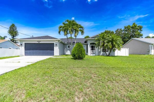 573 SW Cherryhill RD, Port Saint Lucie, FL 34953