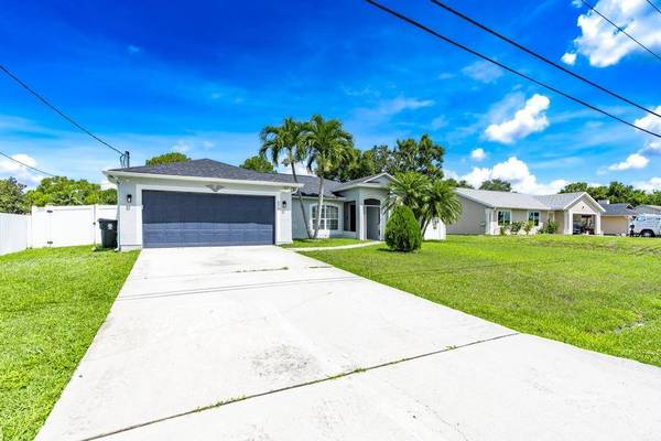 573 SW Cherryhill RD, Port Saint Lucie, FL 34953