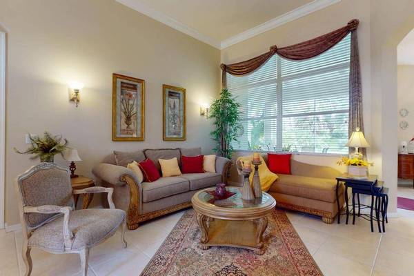 650 SW Long Key CT, Port Saint Lucie, FL 34986