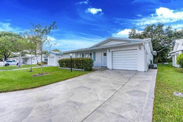 1141 NW 90th WAY, Plantation, FL 33322