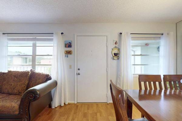 3 Lake Vista TRL #203, Port St Lucie, FL 34952