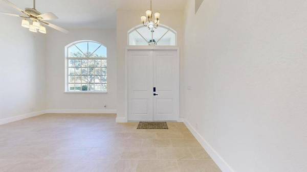 1255 SW Maplewood DR, Port St Lucie, FL 34986