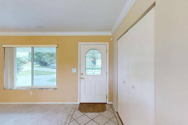 1298 SE RICKENBACKER TER, Port St Lucie, FL 34952