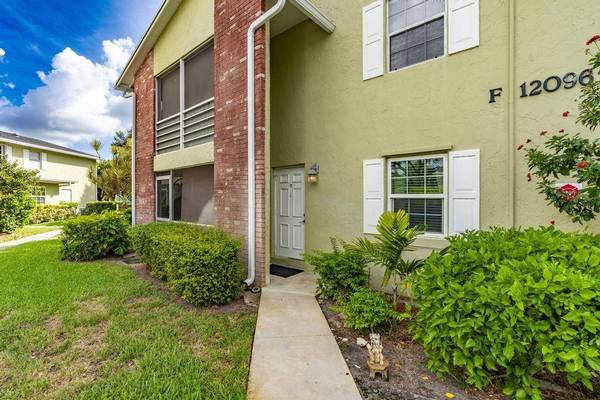 12096 FL A1AAlt #F3, Palm Beach Gardens, FL 33410