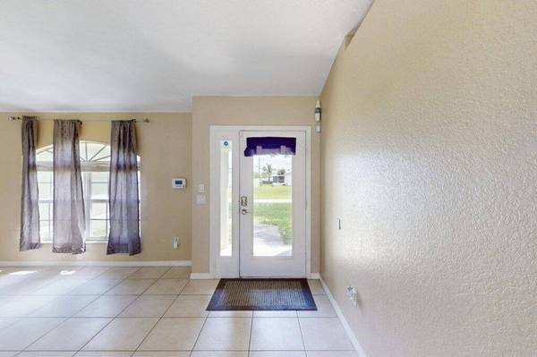 436 SW BRADSHAW CIR, Port St Lucie, FL 34953