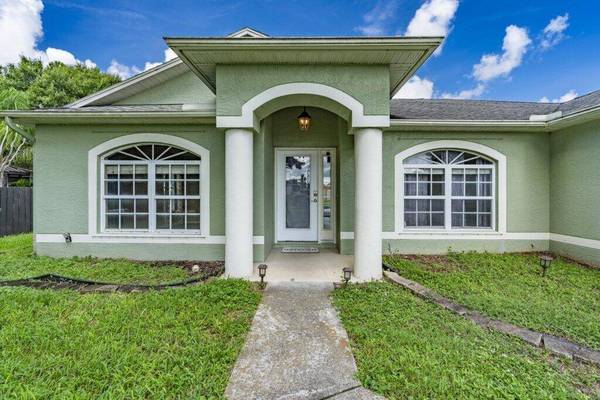 436 SW BRADSHAW CIR, Port St Lucie, FL 34953