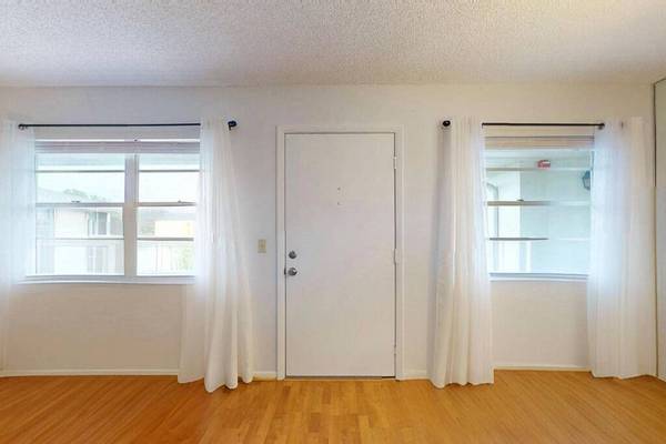 3 Lake Vista TRL #203, Port St Lucie, FL 34952