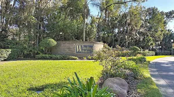 feature image of Neighborhood Showcase: Discover the Allure of Four Corners, Florida