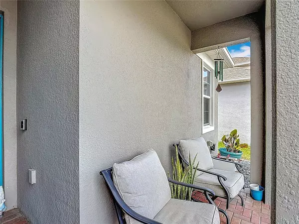 140 TRINITY RIDGE CIR, Davenport, FL 33897