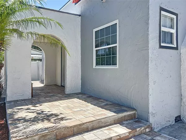 2409 E MAGNOLIA ST, Lakeland, FL 33801