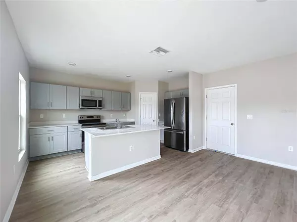 1404 AXEL CIR, Winter Haven, FL 33880