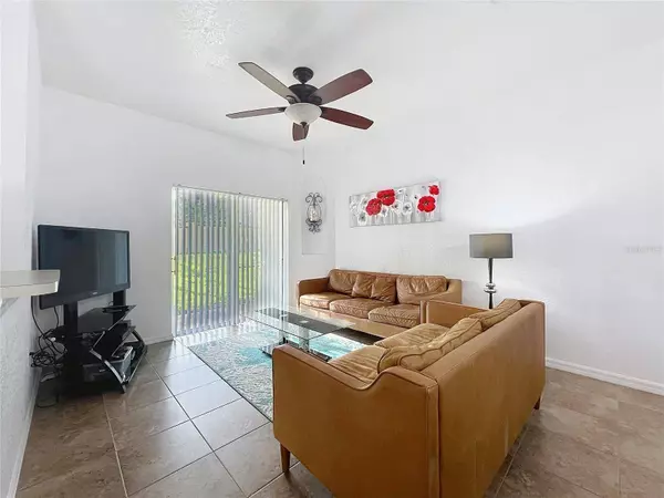 226 VERONA AVE, Davenport, FL 33897