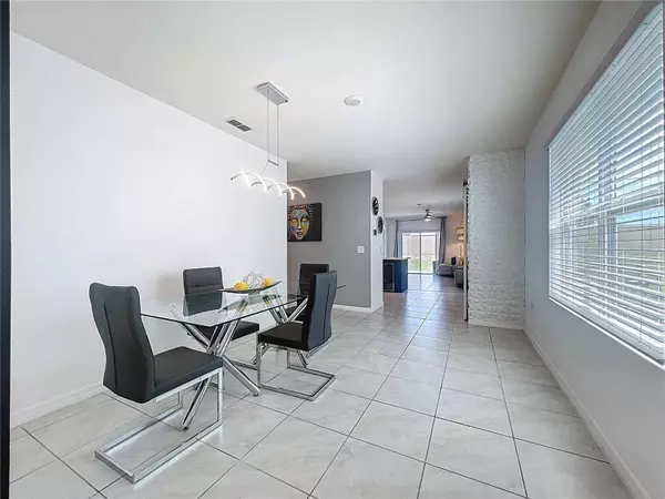 168 EAGLEVIEW LOOP, Davenport, FL 33837