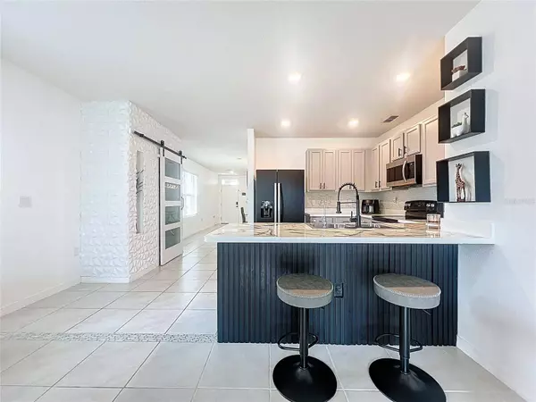 168 EAGLEVIEW LOOP, Davenport, FL 33837