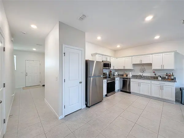 5933 PINEY SHRUB PL, St Cloud, FL 34771