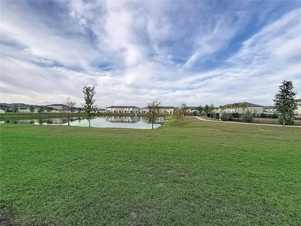 5933 PINEY SHRUB PL, St Cloud, FL 34771