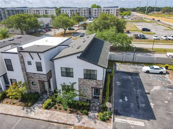 181 VILLA DOMANI CIR, Davenport, FL 33896