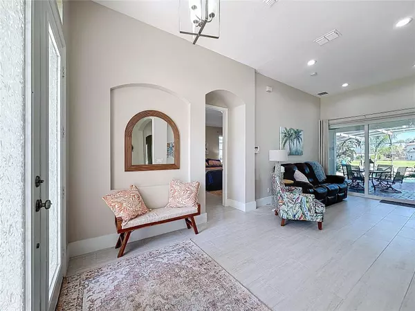 2556 CHAPALA DR, Kissimmee, FL 34746