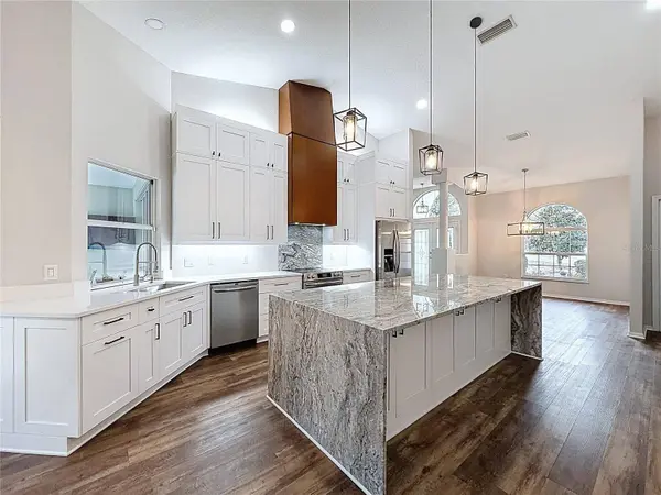 10 ZINNIAS CT, Homosassa, FL 34446