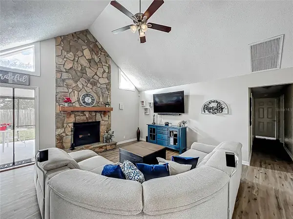 340 VAIL DR, Winter Haven, FL 33884