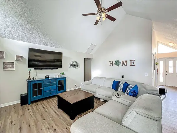 340 VAIL DR, Winter Haven, FL 33884