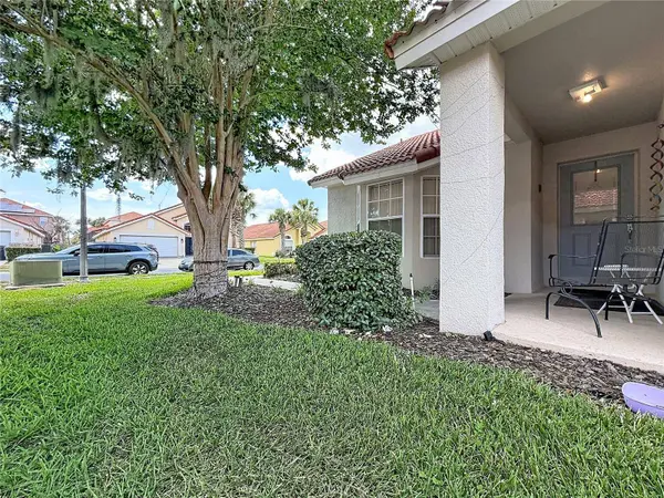 230 HYPOLITA AVE, Davenport, FL 33897