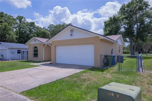 1716 TERRY CIR NE, Winter Haven, FL 33881