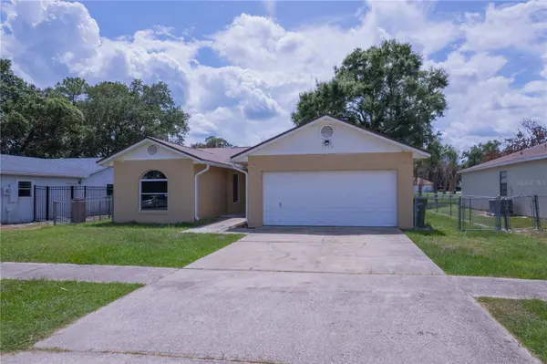 1716 TERRY CIR NE, Winter Haven, FL 33881