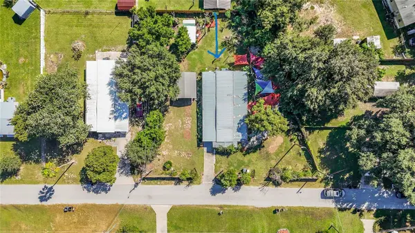 1726 FLINT DR, Auburndale, FL 33823