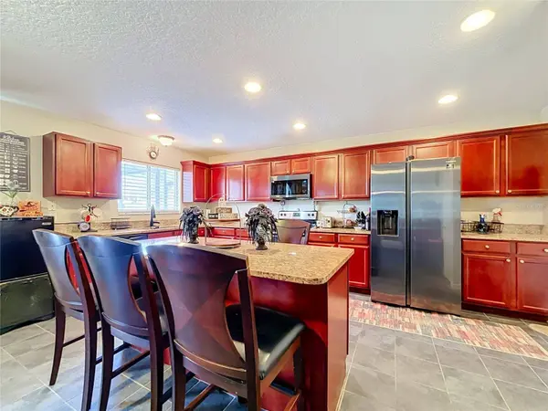 408 ELDERBERRY DR, Davenport, FL 33897