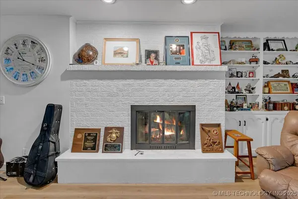 8 E Carriage RD, Sapulpa, OK 74066