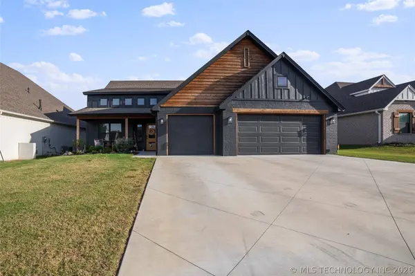 3035 N Dogwood DR, Catoosa, OK 74015