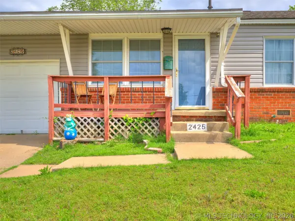 2425 W 49th ST, Tulsa, OK 74107