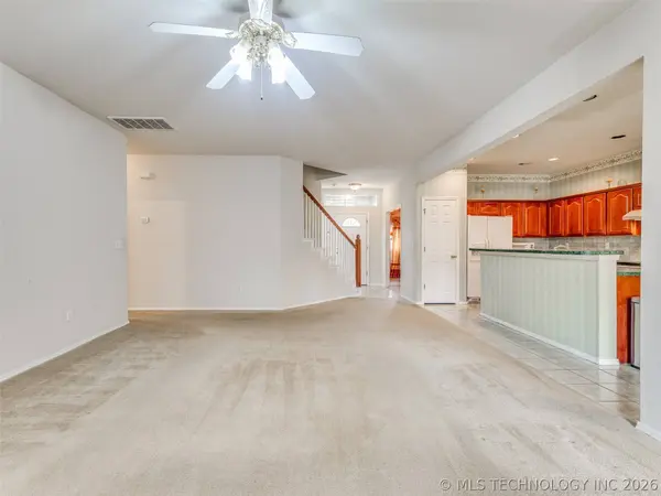 3006 W G ST, Jenks, OK 74037