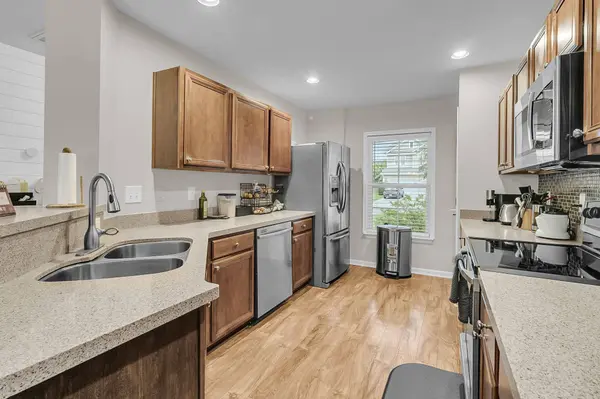 7002 Lanier St, Hanahan, SC 29410