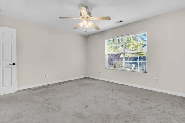 2779 Shadow Ln, North Charleston, SC 29406